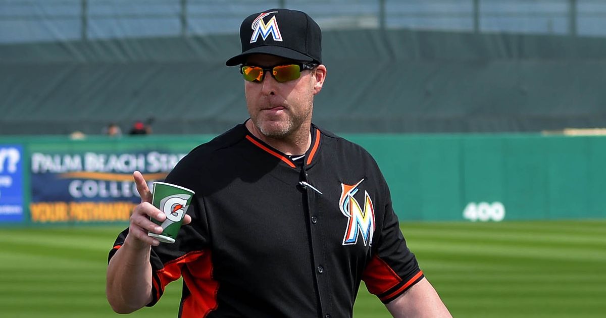 Former Marlins catcher Mike Redmond interviews to replace Ozzie