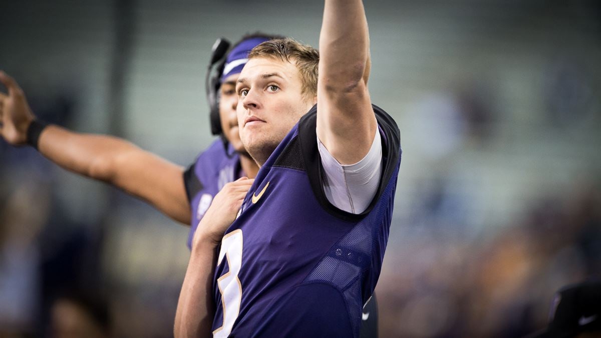 11,005 yards, and counting: Jake Browning breaks all-time Husky