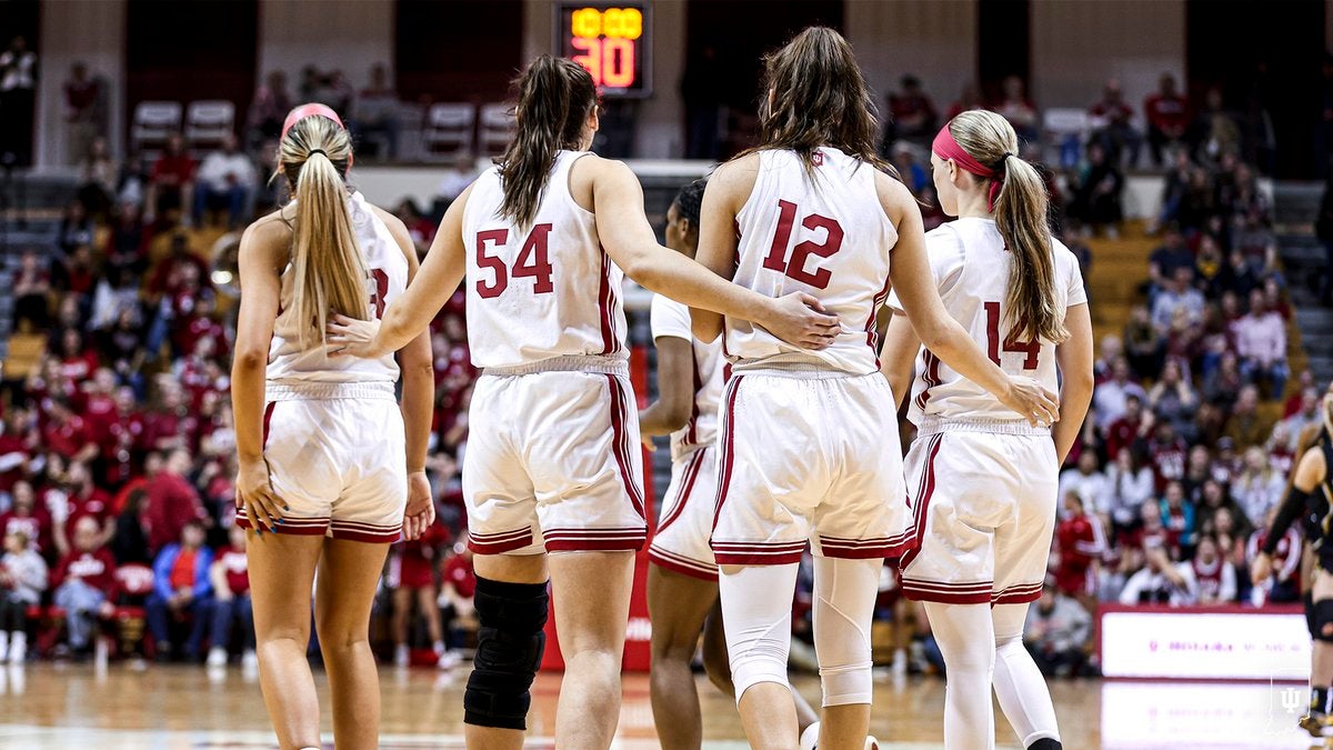 Perfect First Quarter Leads No. 14 Indiana Women's Basketball Team To ...