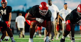 Alabama offensive lineman commits to Maryland