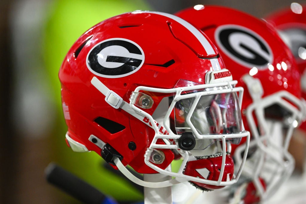 Ex-Georgia Football Staffer Settles Lawsuit With School After Fatal ...