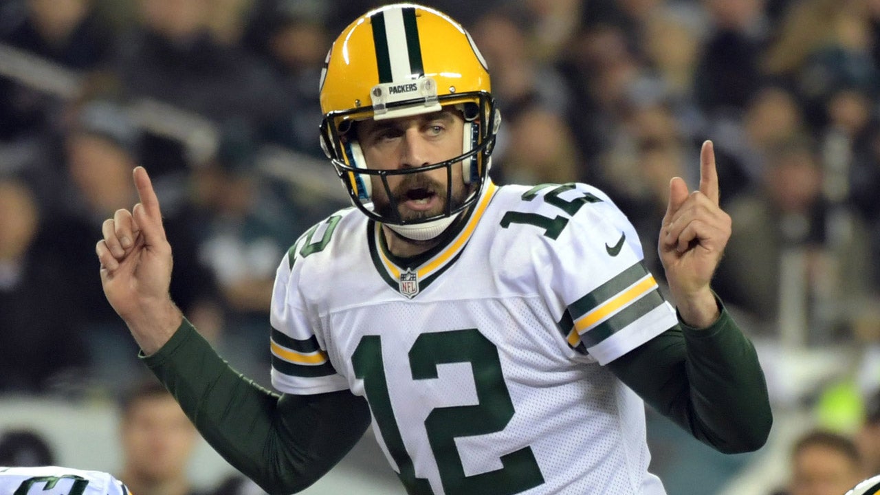 Packers QB Jordan Love's “bright future,” Aaron Rodgers wanting Slay's Eagles  jersey