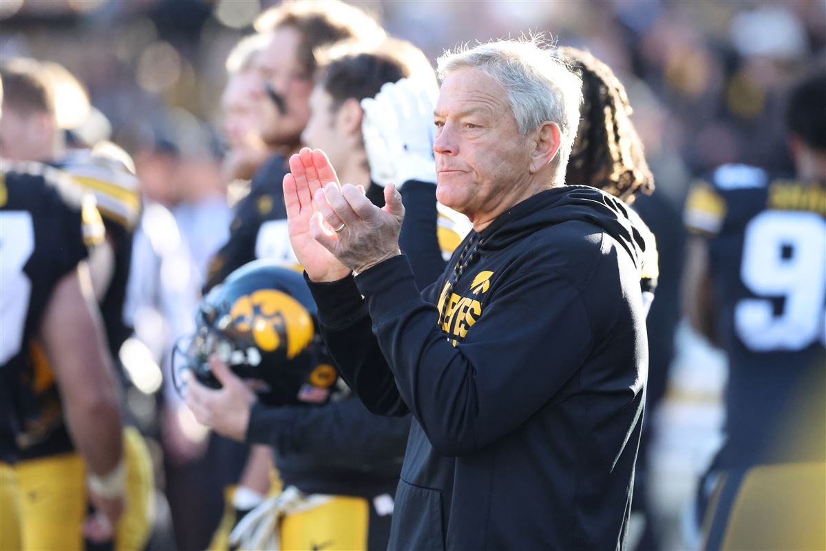 Iowa Football: Kirk Ferentz answers a plethora of questions surrounding offensive coordinator Brian Ferentz - Vimarsana News