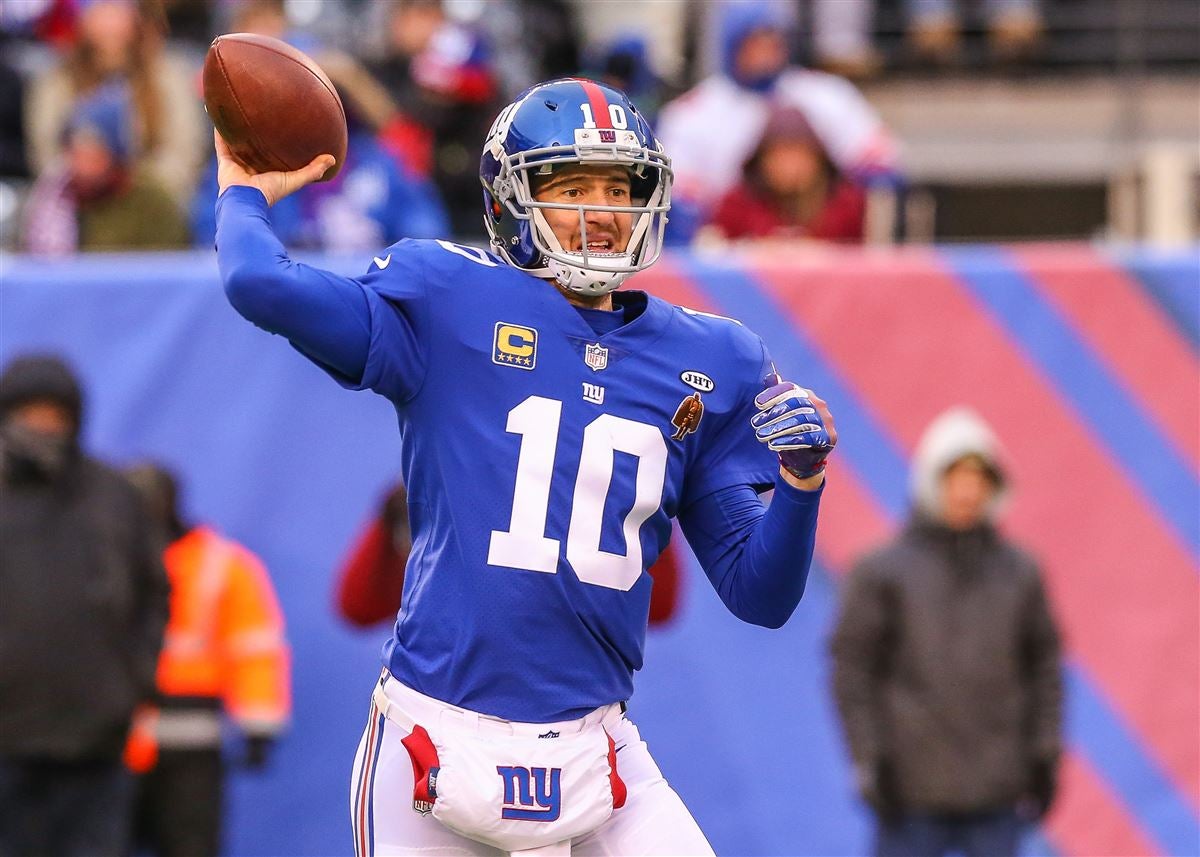 Comparing Peyton and Eli Manning Super Bowl performances - Red Cup