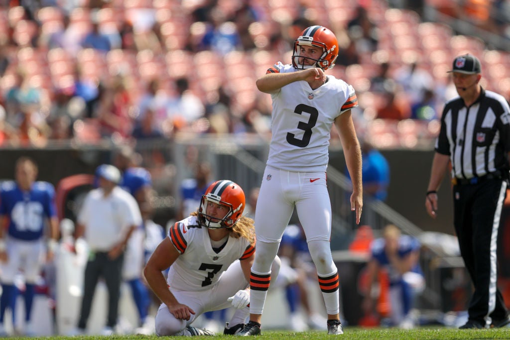 Cleveland Browns News and Rumors 5/3: Humongousness, Kicker Eject ...