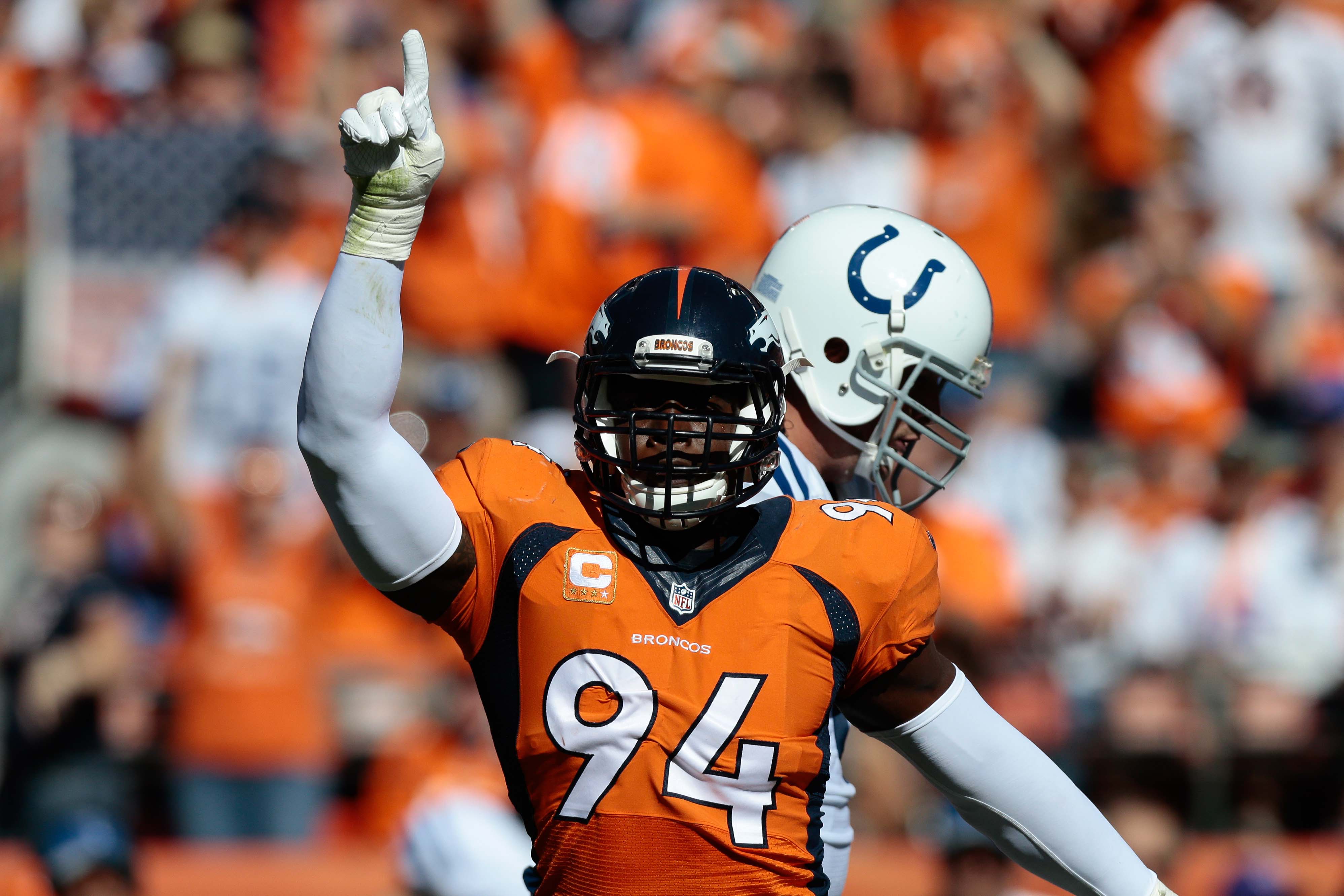 DeMarcus Ware Eyeing Return To Cowboys