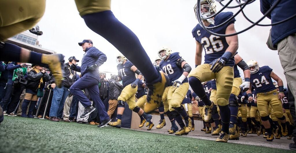 Notre Dame Football News: Irish ranked #5 for 2022 by ESPN's CFB FPI - One  Foot Down