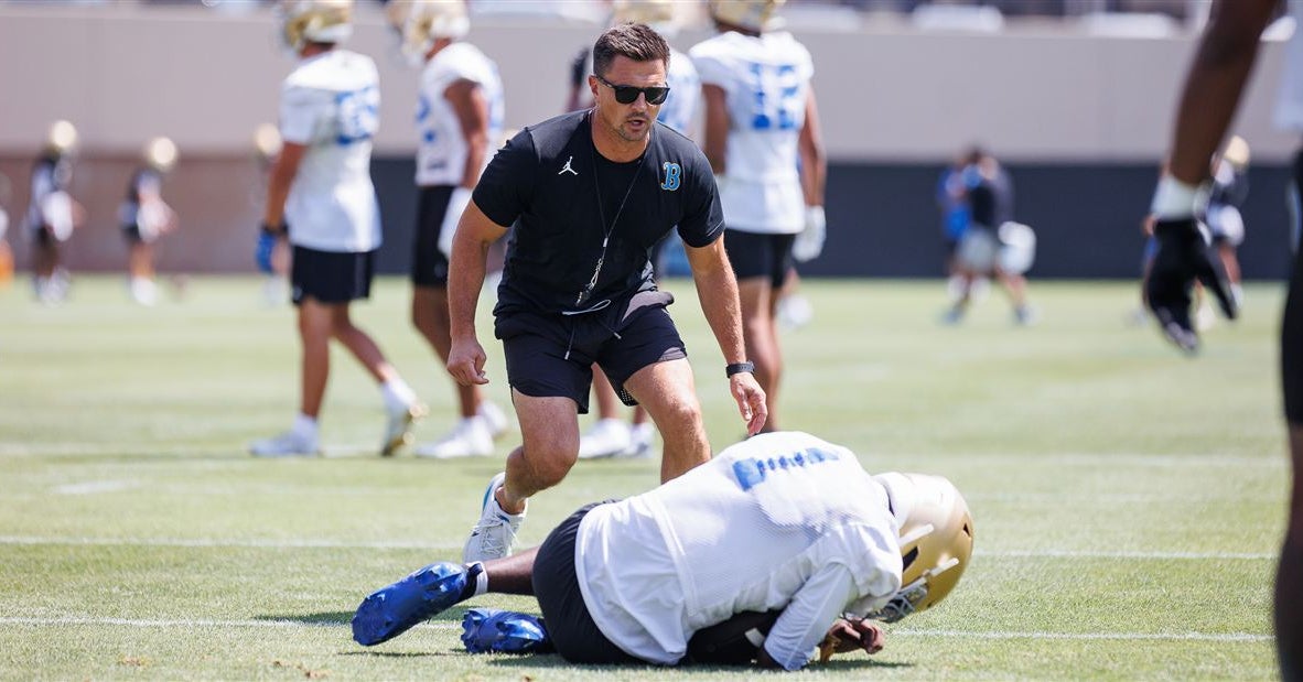 UCLA football Tuesday practice observations: Leadership on full display
