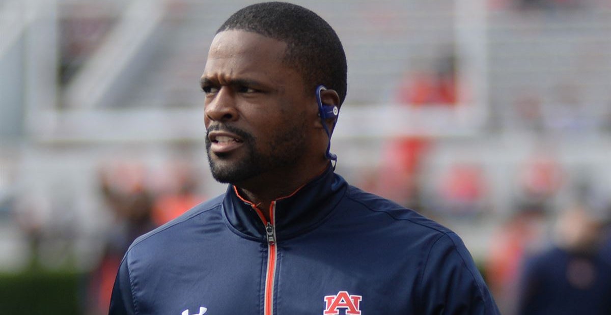 VIDEO: Coach Travis Williams talks about Auburn's linebackers