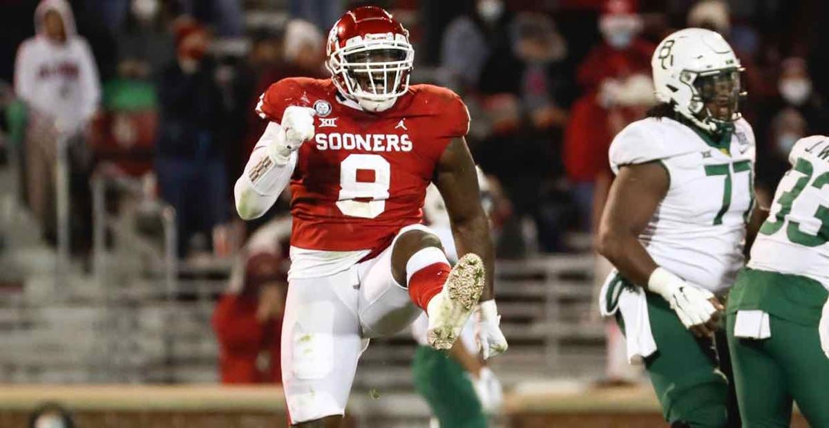 Oklahoma football player Perrion Winfrey in the 2022 NFL Draft