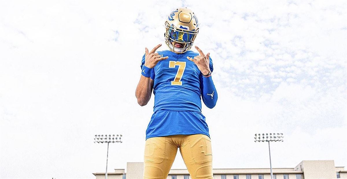 UCLA football recruiting class jumps to No. 5 in Pac-12 after