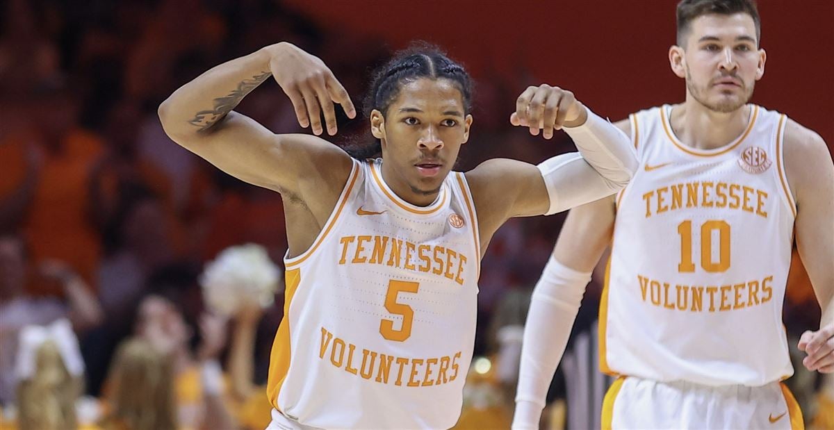 College basketball rankings: Tennessee, Arkansas, Baylor among teams on 247Sports' preseason League Pass list - Vimarsana News