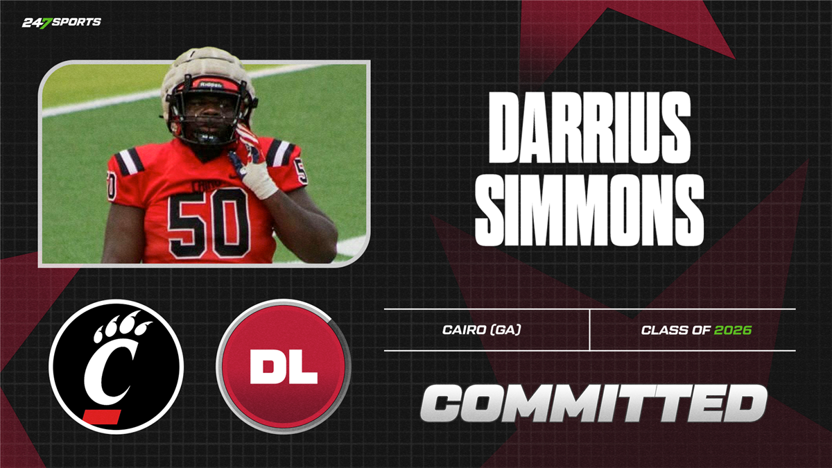 2026 DT Darrius Simmons Makes Pledge to Cincinnati