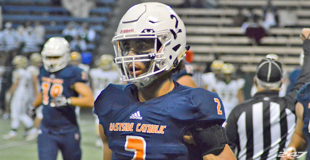 Eastside Catholic's Sam Adams II isn't much into playing defense or on the  line like the rest of his family