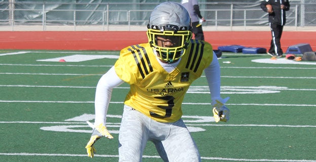 Army All-American Raekwon Davis is 'massive and pretty good at