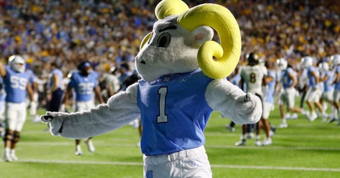 Staff Pix: ETSU at UNC
