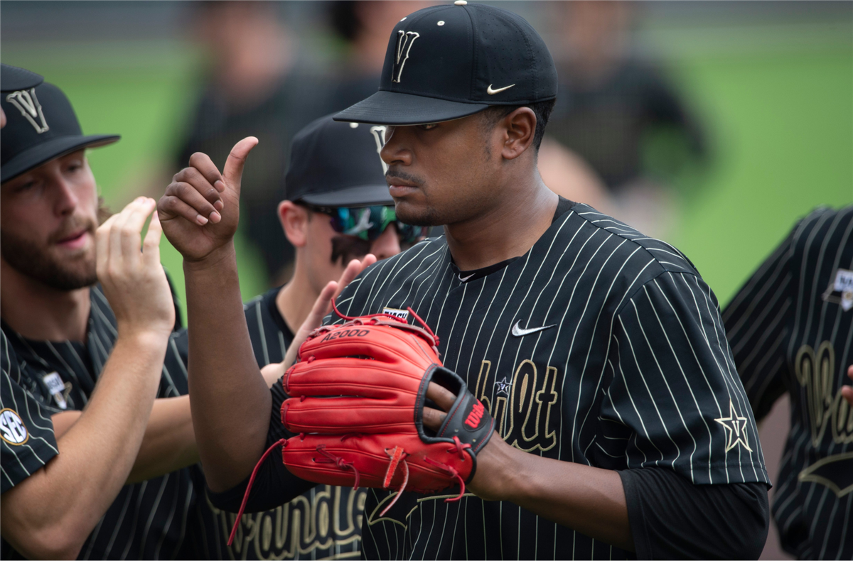 After a disappointing loss in Game 2, Vanderbilt will look to ace Kumar  Rocker one last time