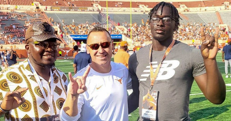 Rising Top247 DL Joseph Mbatchou commits to Texas