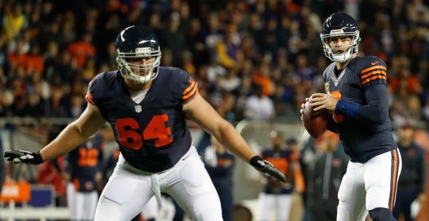 Jay Cutler's Denver Broncos Tenure Provides a Cautionary Tale in Pursuit of  a QB - Sports Illustrated Mile High Huddle: Denver Broncos News, Analysis  and More