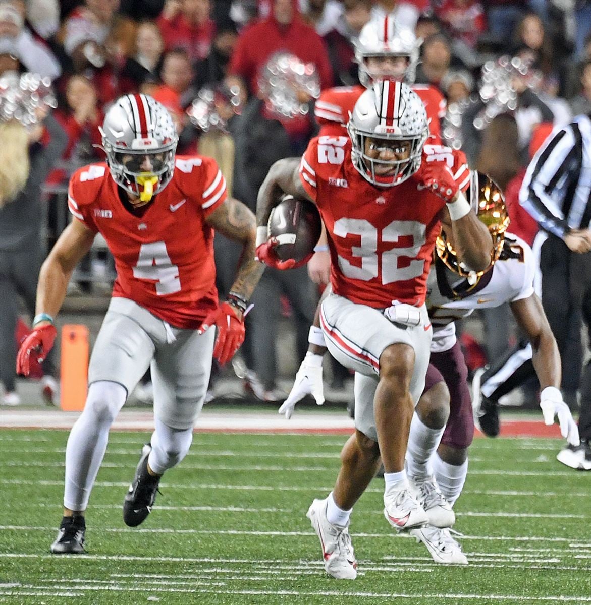 Sights and Sounds: Buckeyes celebrate their seniors with romp over ...