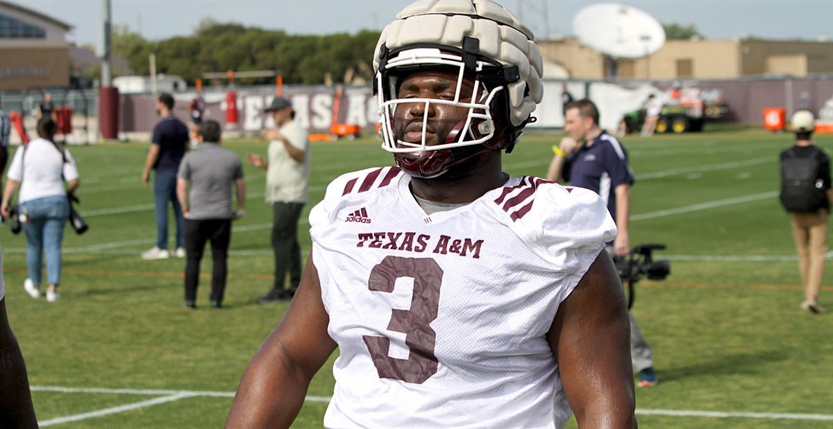 Texas A&M recruiting report card: Top-ranked 2022 class not enough