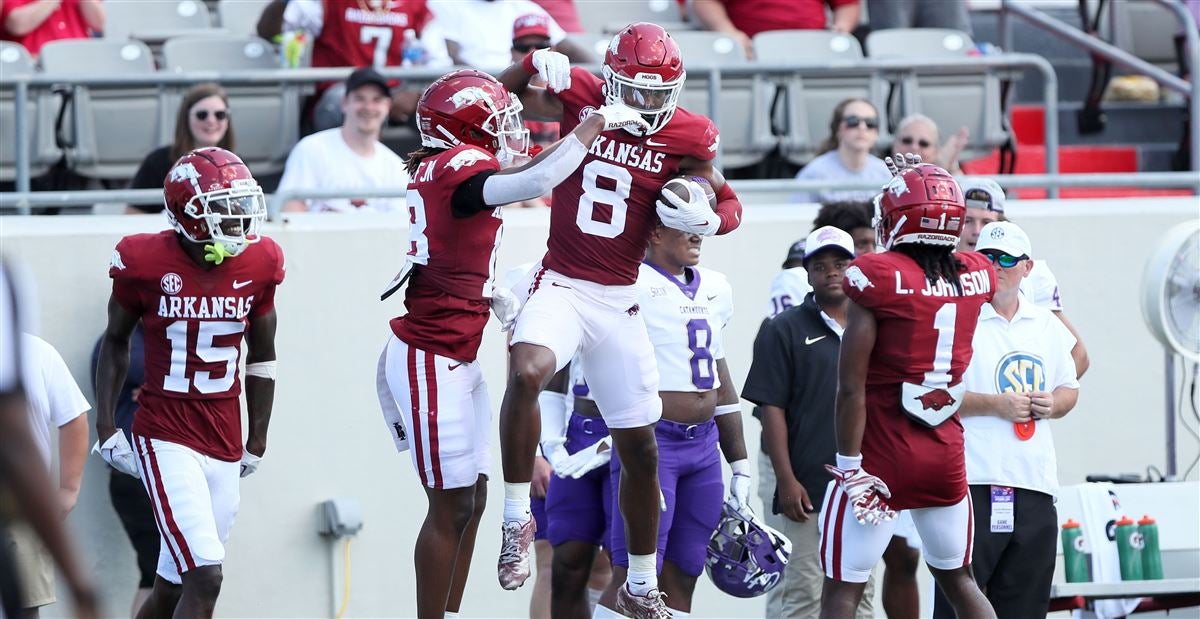 Latest on Arkansas secondary following strong Week 1 performance