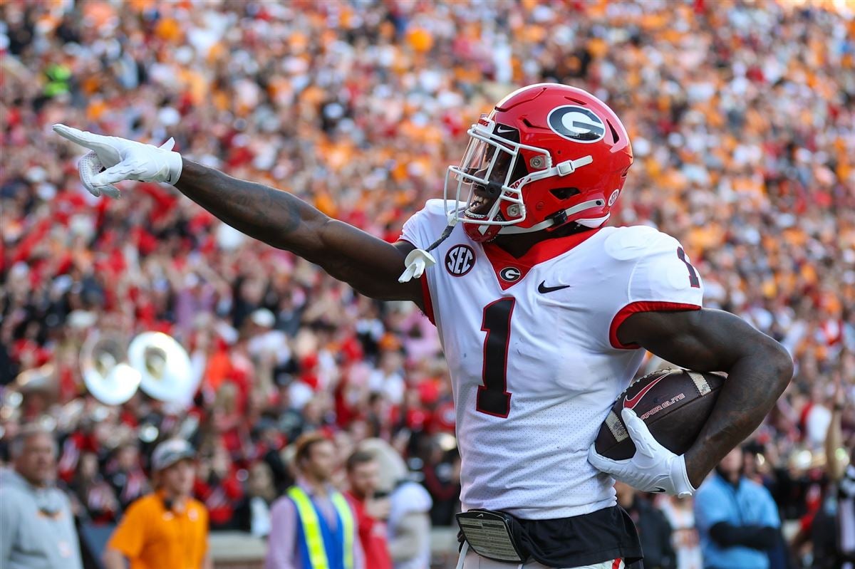 Marcus RosemyJacksaint offers advice to transfer wide receivers