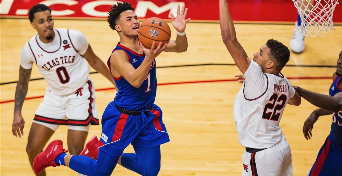 KU basketball's Devon Dotson declares for NBA Draft