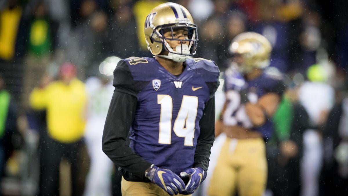 Friday Dots: Levi Onwuzurike can read a room - UW Dawg Pound