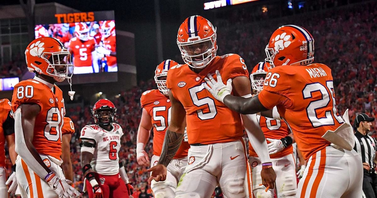 Clemson vs. NC State football Media sees Tigers' playoff buzz build, D