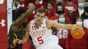 Quick Hits: Wisconsin's balance, rebounding overwhelms Hawkeyes in 87-78 loss