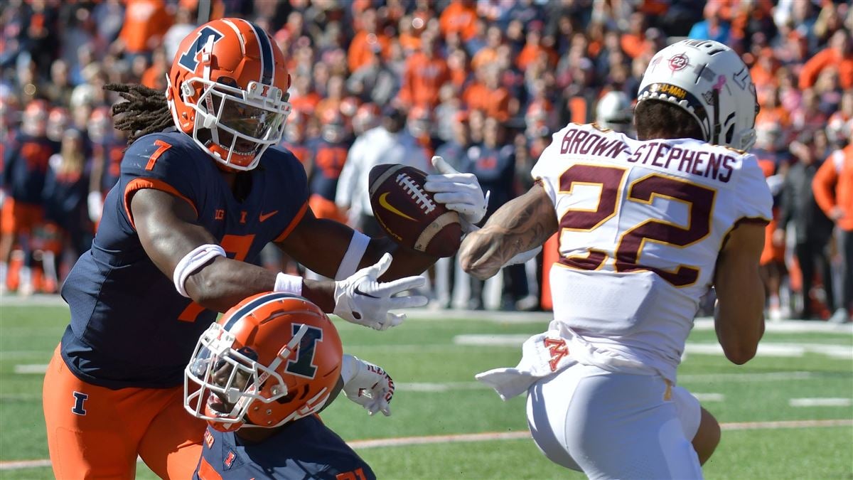 Minnesota RB Trey Potts still in hospital, condition improving after Purdue  win