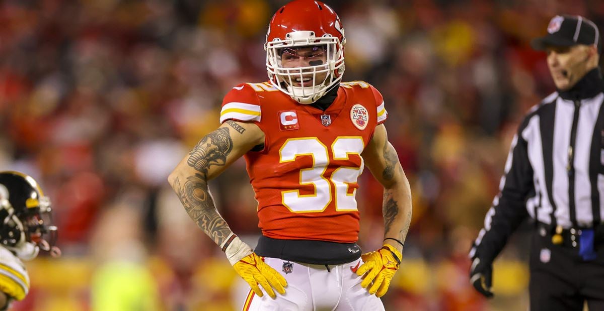 Chiefs GM Veach doesn't rule out re-signing Tyrann Mathieu