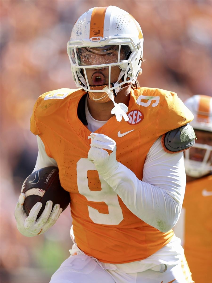 Tennessee starting DE Tyler Baron enters NCAA transfer portal