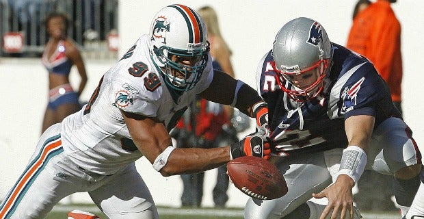 Dolphins defensive end Jason Taylor voted into Pro Football Hall of Fame