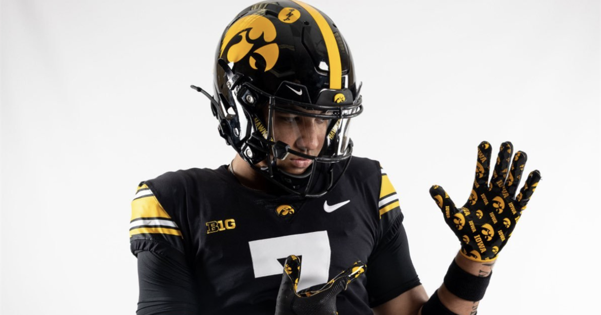 https://s3media.247sports.com/Uploads/Assets/427/151/13151427.png?width=1200&height=628&crop=1.91:1&fit=cover