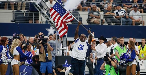 What head of state celebrated a Dallas Cowboy?