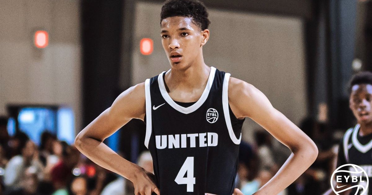 Get to know class of 2027 power forward CJ Rosser Get to know class of 2027 power forward CJ Rosser