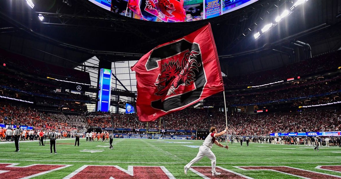 South Carolina Rises Into Top 10 Of Ap Poll