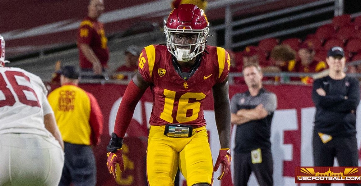 Lincoln Riley is high on USC’s defense this season
