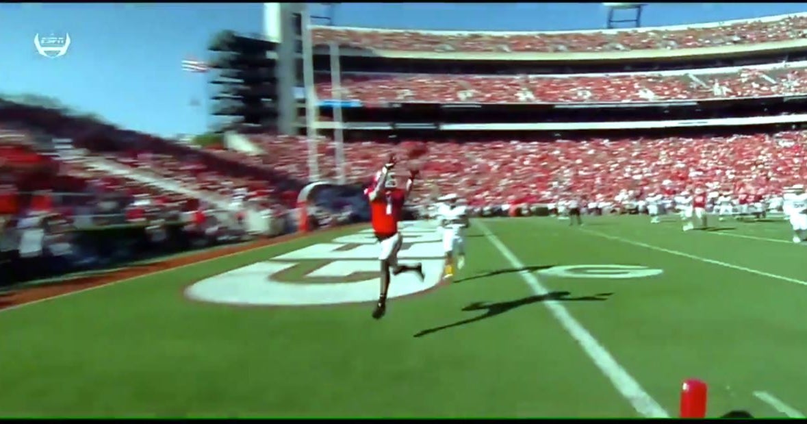 WATCH: George Pickens makes first career TD catch