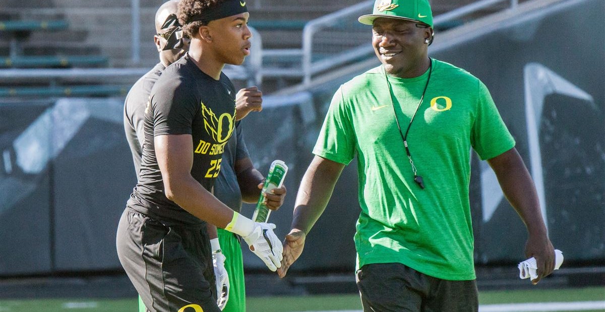 oregon-football-updates-roster-with-new-enrollees-and-transfers