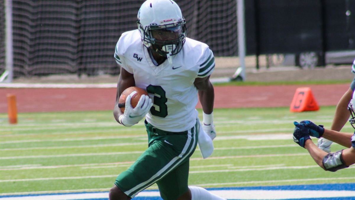 See Shilo and Shedeur Sanders in CSU football uniforms from 2018 visit