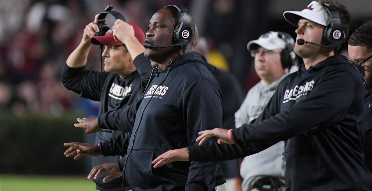 White evaluates pass rush, looks ahead to Missouri - Vimarsana News