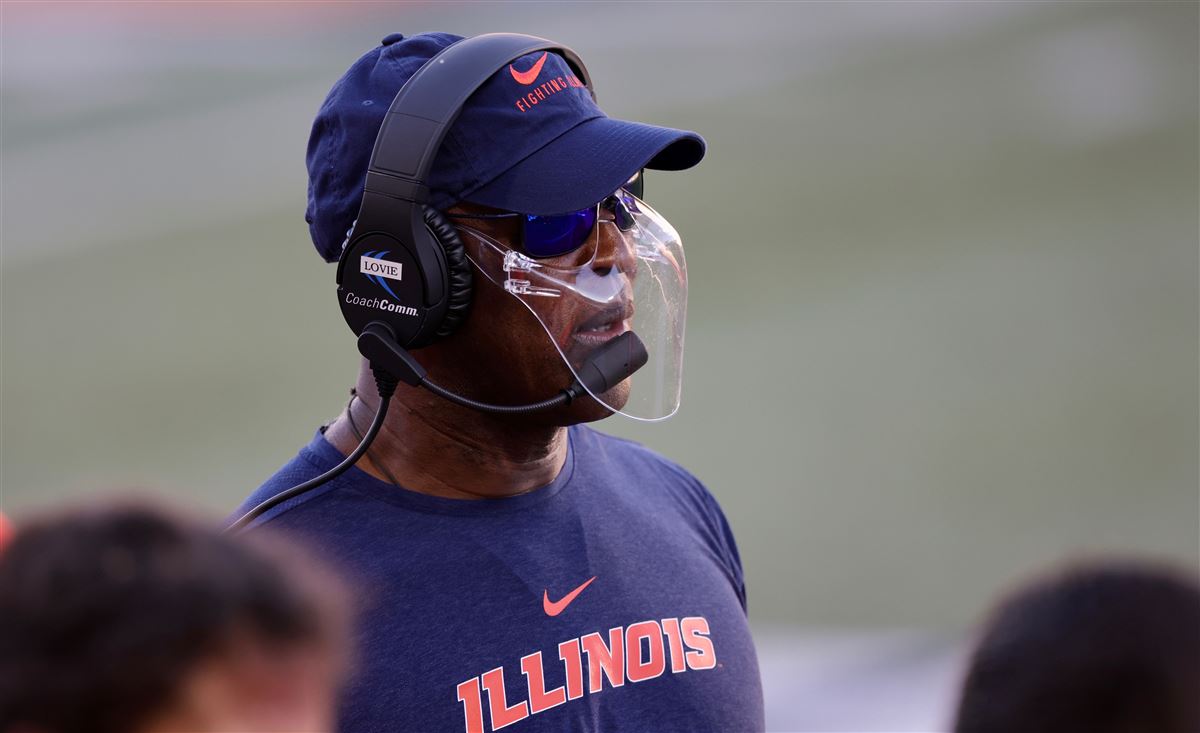 Lovie Smith “excited” about Illinois' Big Ten opener - The