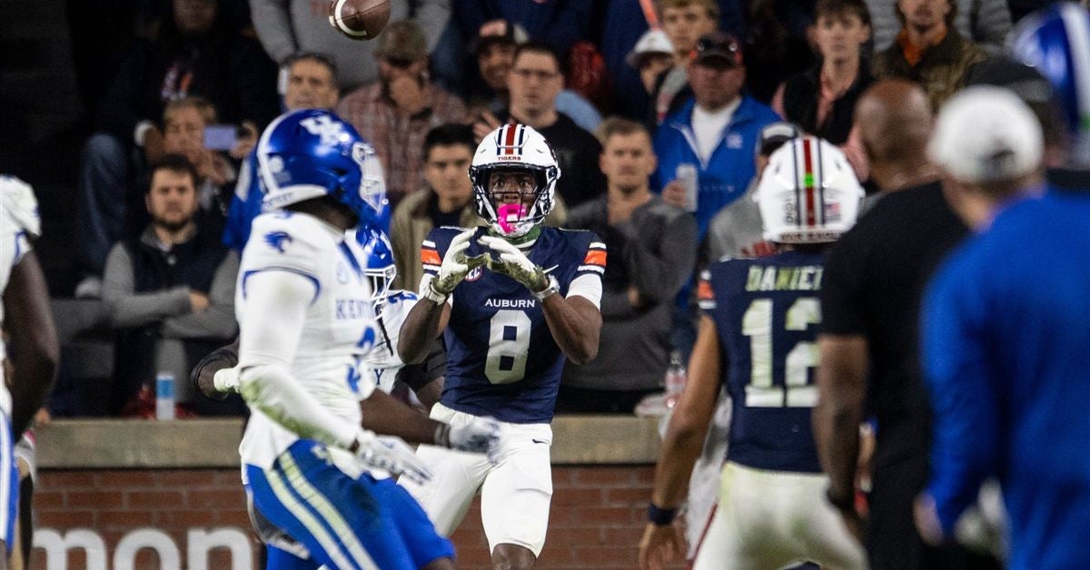 Ten Auburn football players for Tigers' next coach to keep from  transferring after Hugh Freeze's firing