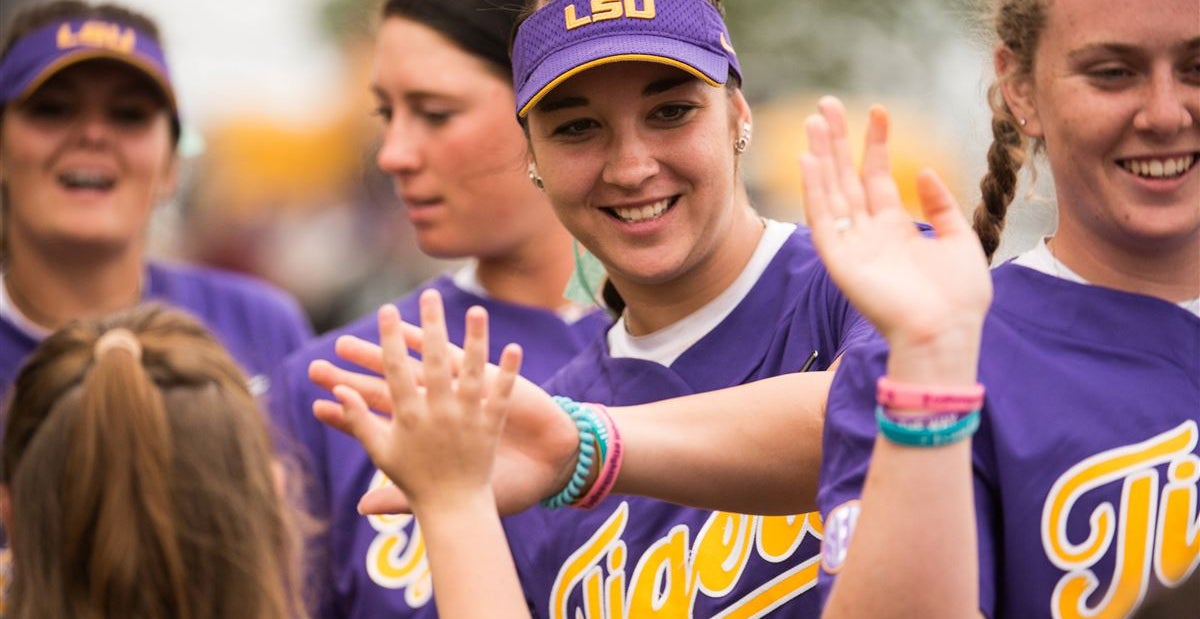 LSU softball breaks singleseason HR record