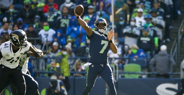 Seahawks thump Chargers 27-0 with most starters sitting - The San