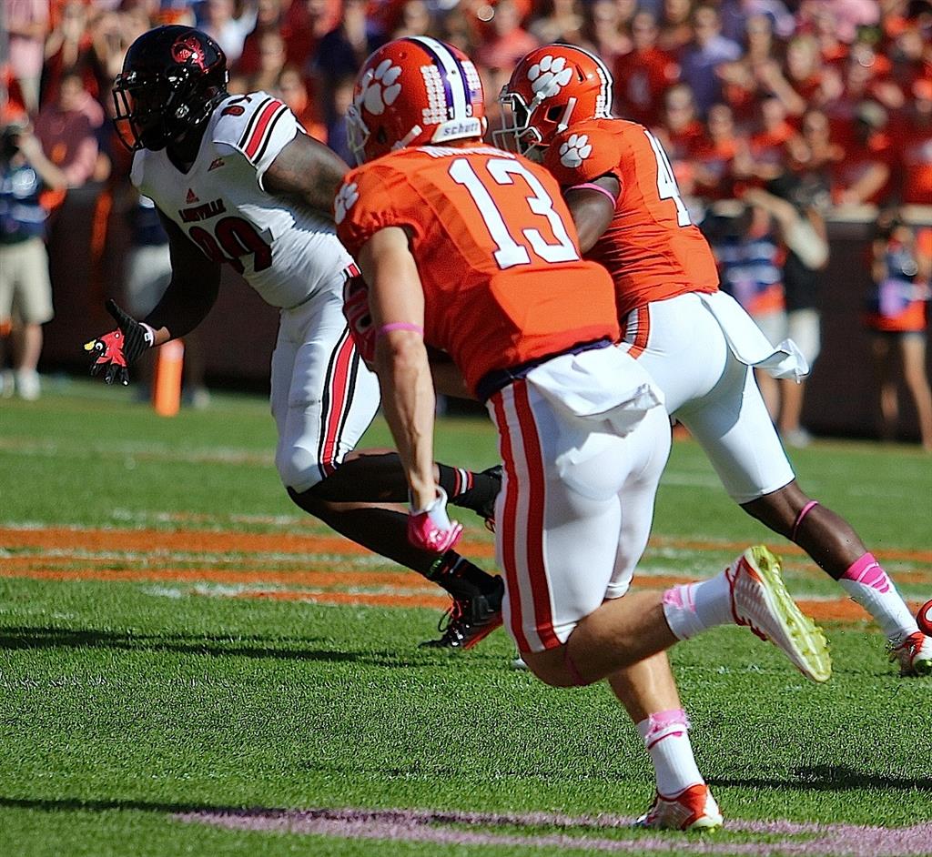 Adam Humphries: Clemson Football Wide Receiver - News, Stats, Bio