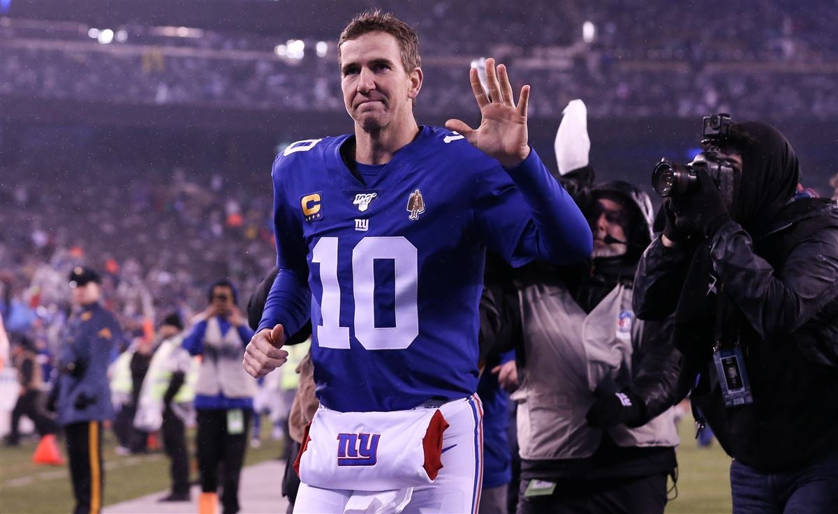 NY Giants: As Eli Manning departs, fans, players savor one last look at No.  10